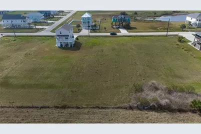 18047 Shaman Drive, Galveston, TX 77554 - Photo 6