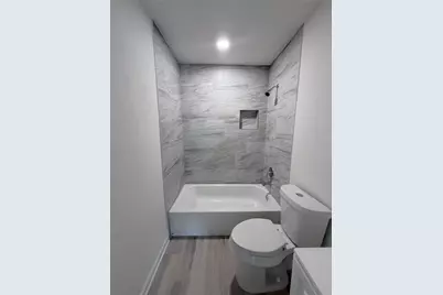 8837 Oak Knoll Lane, Houston, TX 77078 - Photo 22