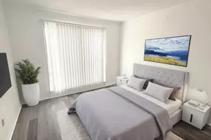 2824 S Bartell Dr, Houston, TX 77054 - Photo 4