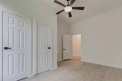 1302 Ross Street, Galveston, TX 77568 - Photo 14