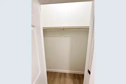 9709 Pelsey A-B Street, Houston, TX 77029 - Photo 12