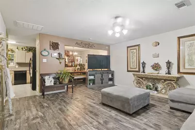 7806 Tamora Lane, Pasadena, TX 77505 - Photo 2