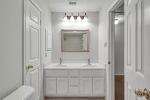 92 S Bonneymead Cir, The Woodlands, TX 77381 - Photo 28