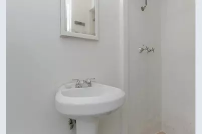 1826 1/2 W Main Street #2, Houston, TX 77098 - Photo 12