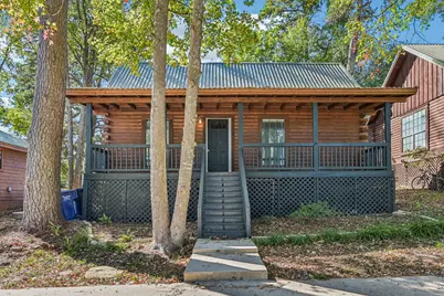 55 Hunters Creek Drive, Huntsville, TX 77340 - Photo 1