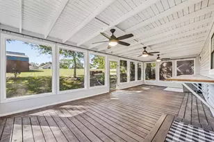 55 Hunters Creek Dr, Huntsville, TX 77340 - Photo 32