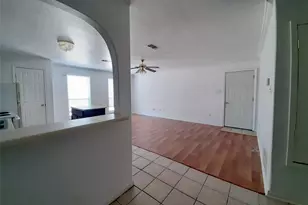 4542 Otterbury Dr, Houston, TX 77039 - Photo 2