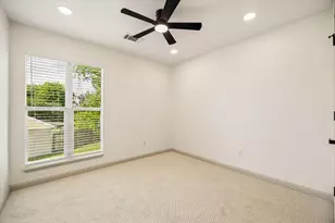 9203 Belle Park Dr, Houston, TX 77099 - Photo 28