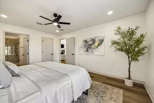 9203 Belle Park Dr, Houston, TX 77099 - Photo 18