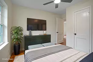 5946 Beldart St, Houston, TX 77033 - Photo 6