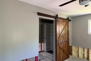 702 E Dallas St, Fresno, TX 77545 - Photo 10