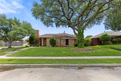 2112 Hunters Ridge, Carrollton, TX 75006 - Photo 2