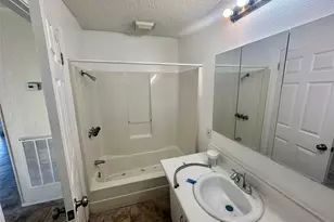 1414 Angle Rd, Angleton, TX 77515 - Photo 14