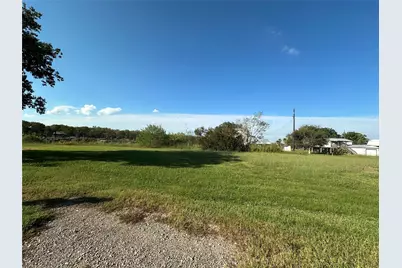 1414 Angle Road, Angleton, TX 77515 - Photo 6