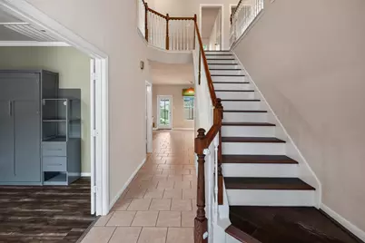 50 N Spinning Wheel Circle, The Woodlands, TX 77382 - Photo 4