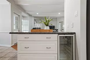 12318 Perthshire Rd, Houston, TX 77024 - Photo 8