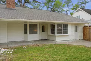 12318 Perthshire Rd, Houston, TX 77024 - Photo 22