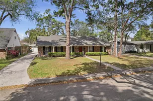 12318 Perthshire Rd, Houston, TX 77024 - Photo 2