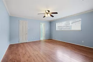 12318 Perthshire Rd, Houston, TX 77024 - Photo 18