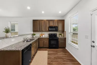 2814 High Castle, San Antonio, TX 78245 - Photo 16