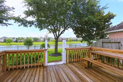 12318 Shadow Island Drive, Houston, TX 77082 - Photo 32