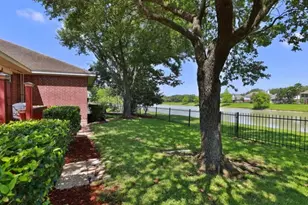 12318 Shadow Island Dr, Houston, TX 77082 - Photo 34