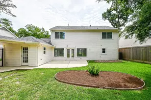 707 Thistlewood Dr, Houston, TX 77079 - Photo 36