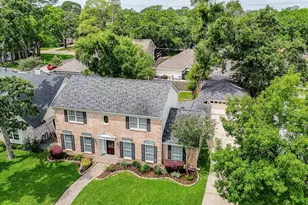 707 Thistlewood Dr, Houston, TX 77079 - Photo 2
