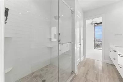 1211 Caroline Street #1504, Houston, TX 77002 - Photo 14