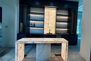 4500 Holly St St, Bellaire, TX 77401 - Photo 8