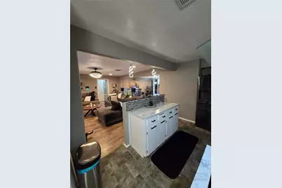 105 S Ringgold Street, West Columbia, TX 77486 - Photo 4