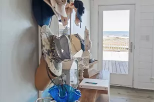 940 Raymond, Crystal Beach, TX 77650 - Photo 26