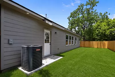 5815 Woodrow Street, Texas City, TX 77591 - Photo 18