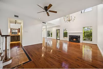 20 Town Oaks Place, Bellaire, TX 77401 - Photo 10