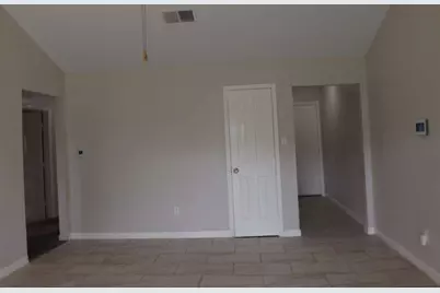 12515 Gotham Drive, Houston, TX 77089 - Photo 4