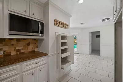 1907 Dellore Lane, League City, TX 77573 - Photo 14