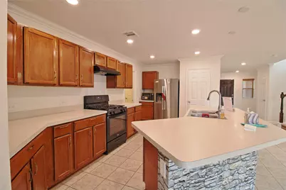 6714 Lindale Springs Lane, Katy, TX 77449 - Photo 16
