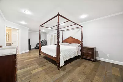 242 Vanderpool Lane, Houston, TX 77024 - Photo 18