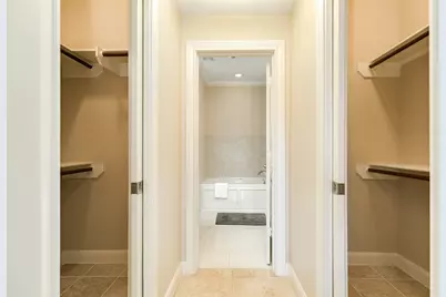 1418 Avenue M 1/2, Galveston, TX 77550 - Photo 18