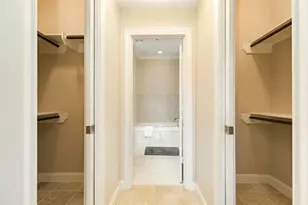 1418 Ave M 1/2, Galveston, TX 77550 - Photo 18