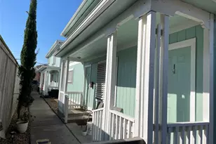 1511 22nd St, Galveston, TX 77550 - Photo 1