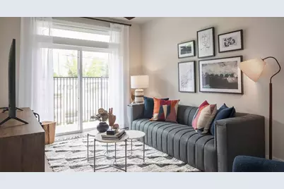 2425 Bell Street #2136, Houston, TX 77003 - Photo 2