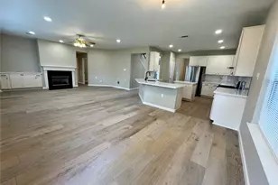 16519 Village View Trail, Sugar Land, TX 77498 - Photo 4