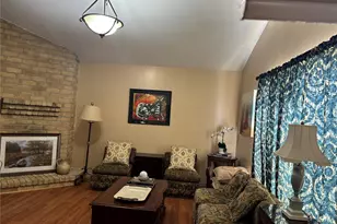 12412 Garden Estate St, Houston, TX 77072 - Photo 16