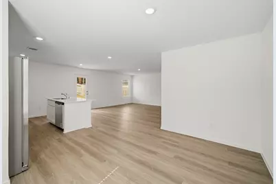 606 N Broadway Street, China, TX 77613 - Photo 34