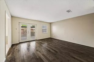 14173 Misty Meadow Ln, Houston, TX 77079 - Photo 2