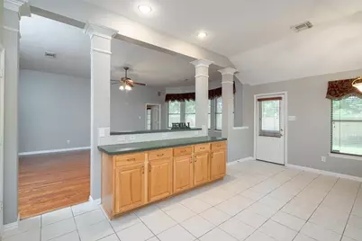 7415 Vine Grove Court, Cypress, TX 77433 - Photo 8