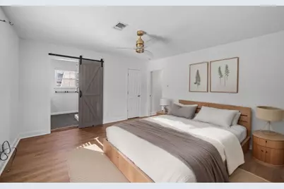 10151 Brinwood Drive, Houston, TX 77043 - Photo 4