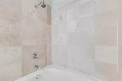 3505 Sage Road #1104, Houston, TX 77056 - Photo 18