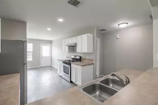 7710 Yucca Field Dr, Cypress, TX 77433 - Photo 10